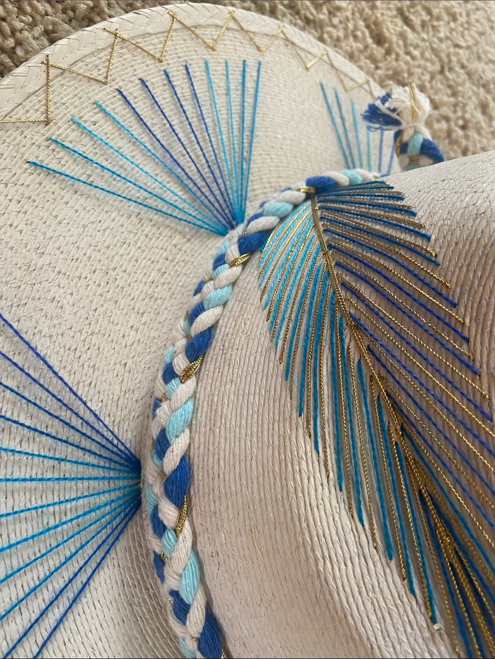 Corazon hat NWOT